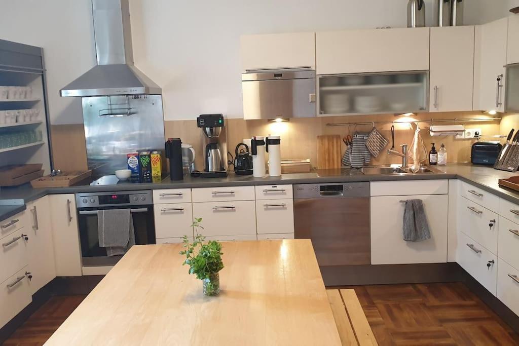 Rofingen Ferienwohnung In Der Villa Sana Mit Grossem Garten מראה חיצוני תמונה